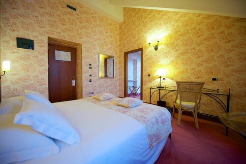 Внешний вид отеля Best Western Crystal Palace Hotel в Турине, фото 3