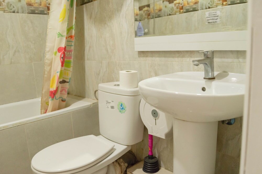 Фото Go Bcn Hostal Ideal Badal - Hostel