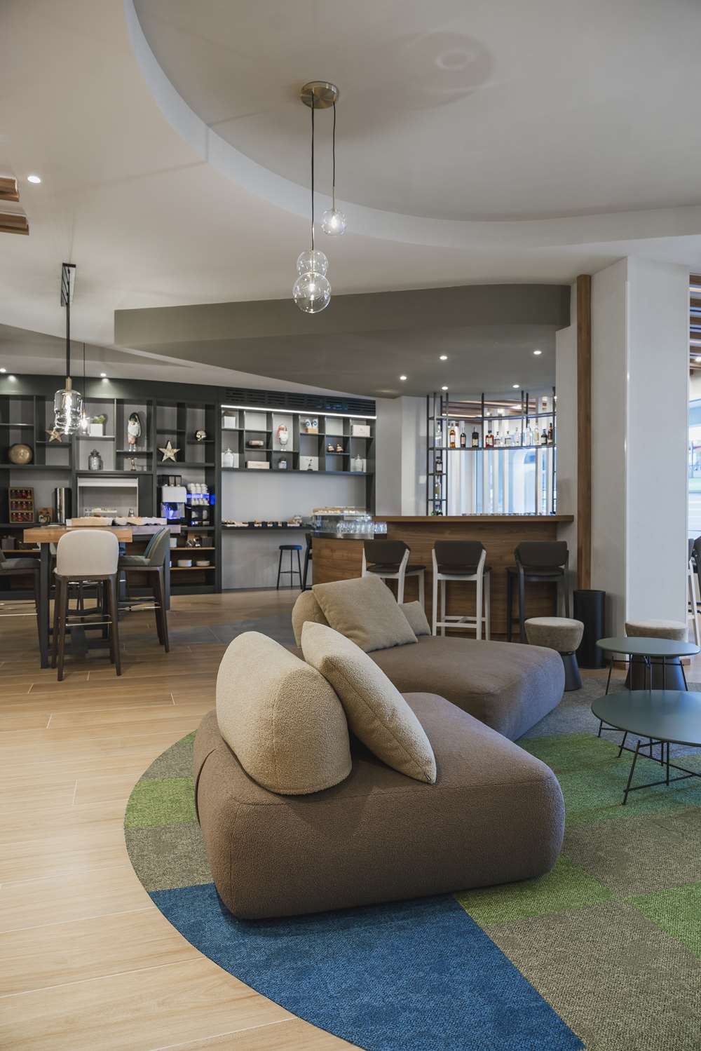 Фото 145683610631