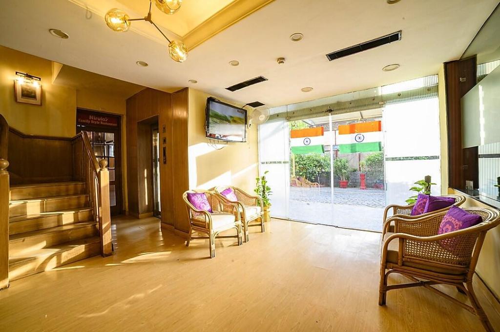 Фото Nirula's Hotel