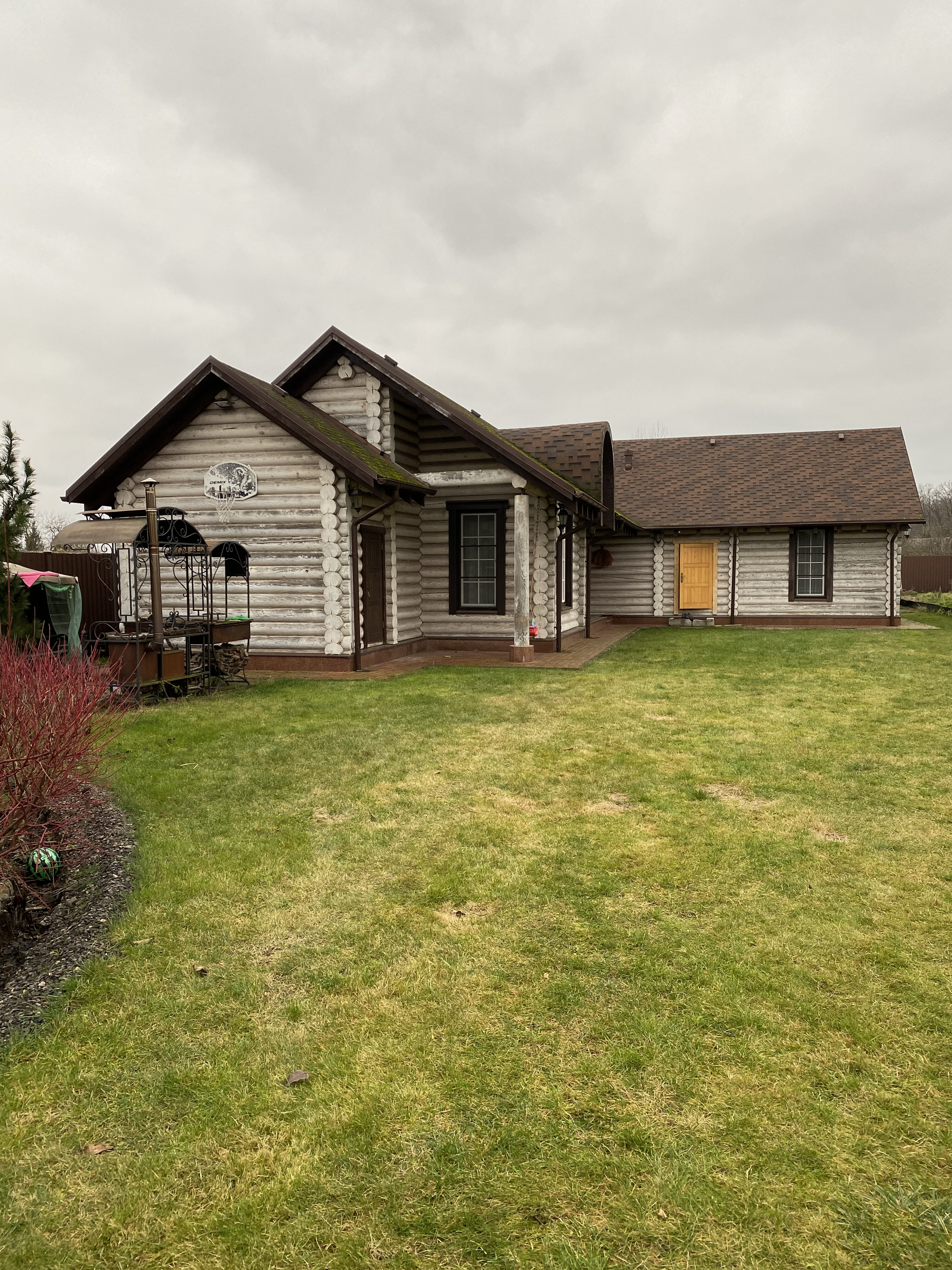 Фото Хоромы в Добром