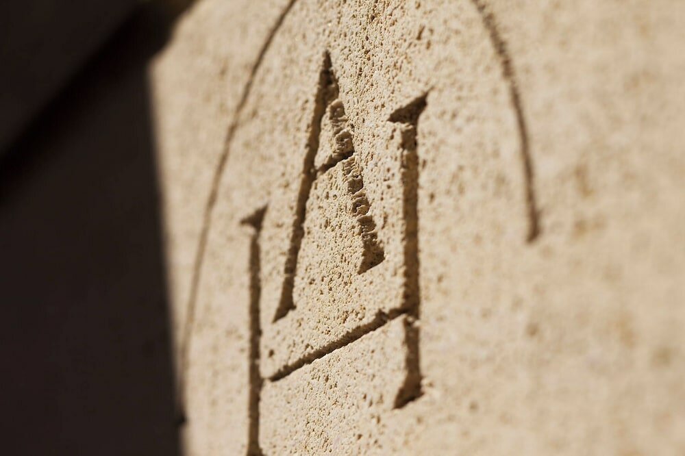 Фото Hôtel de l'Arcade