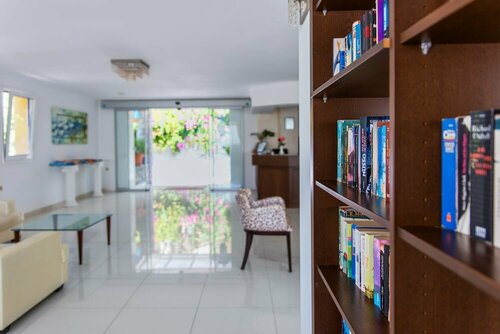 Внешний вид отеля Xidas Garden в Влихаде, фото 5