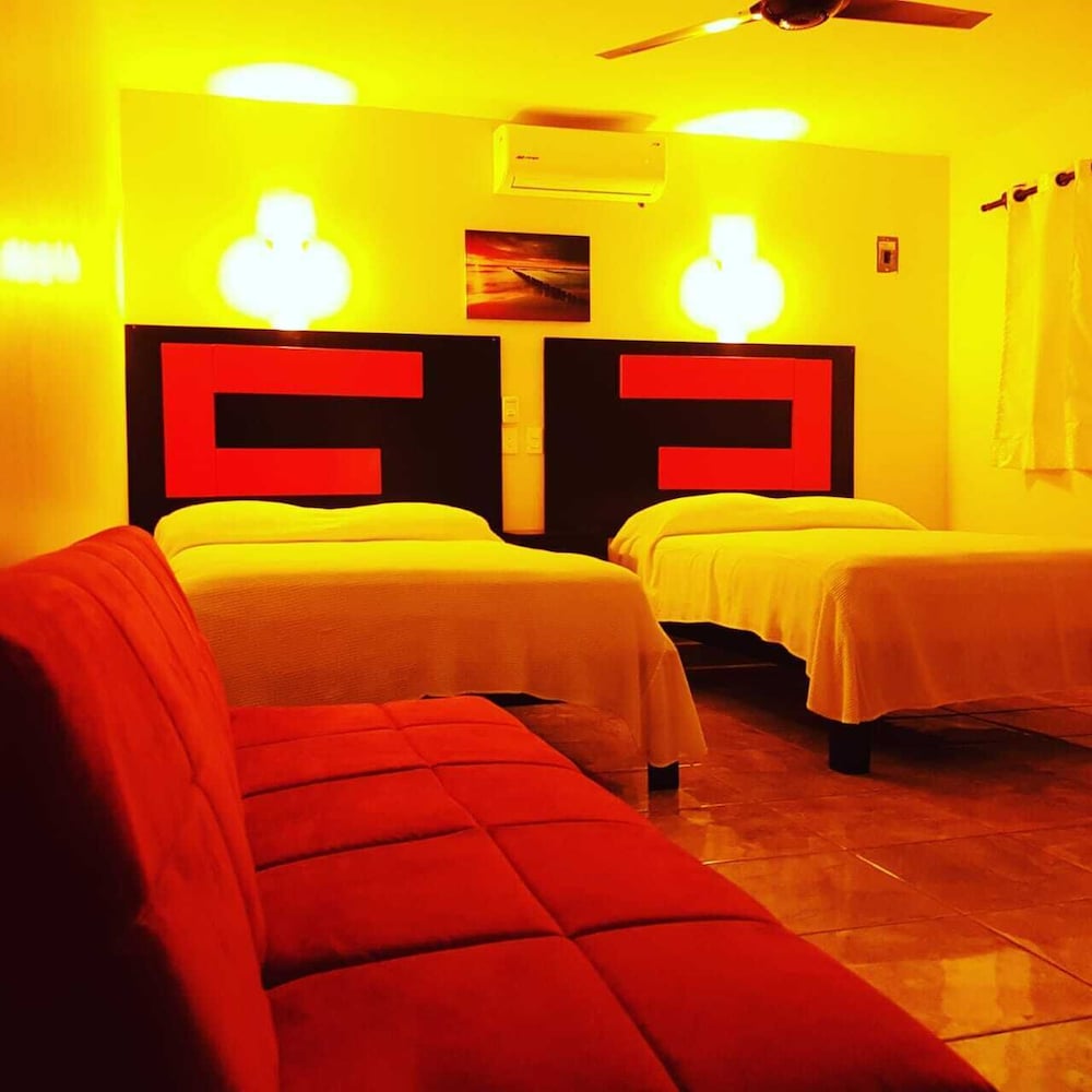 Фото Hotel Jardin Cancun