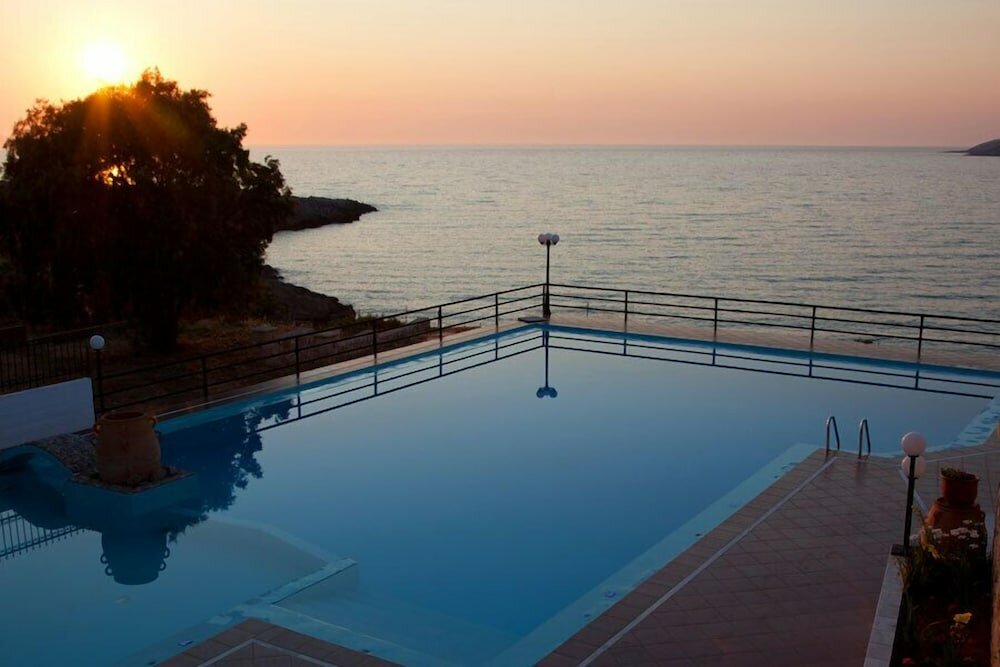 Фото Lena Beach Hotel