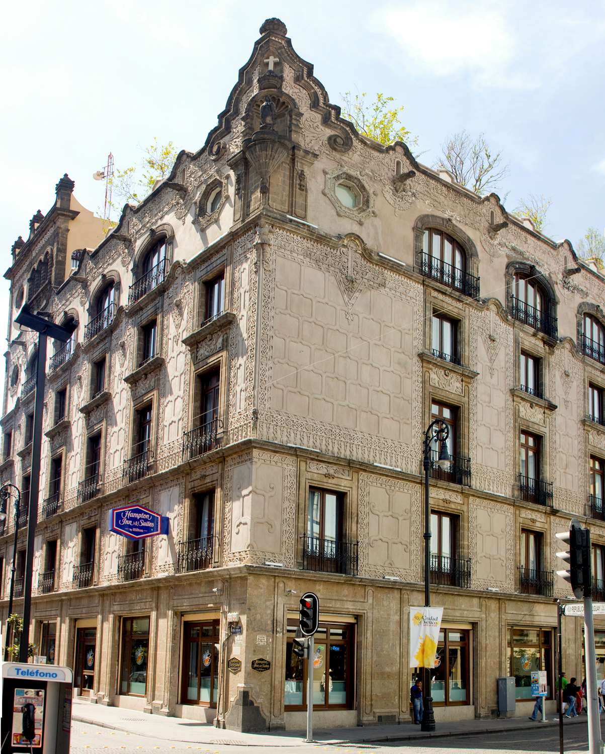 Фото Hampton Inn & Suites Mexico City - Centro Historico