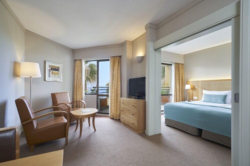 Фото Suite Hotel Eden Mar