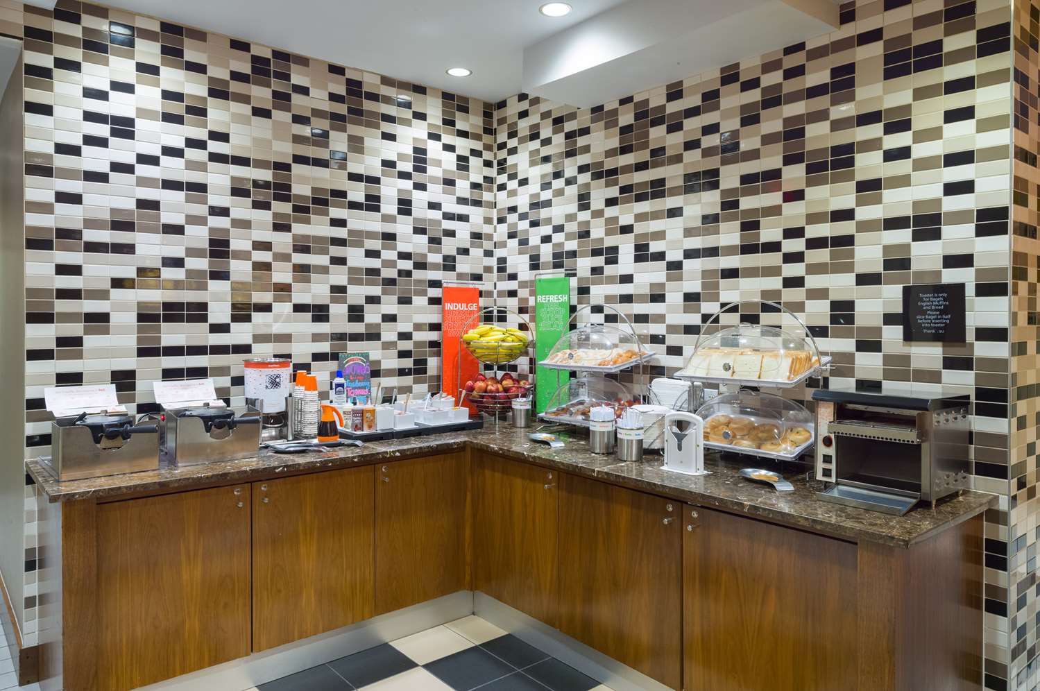 Фото Hampton Inn Madison Square Garden Area Hotel