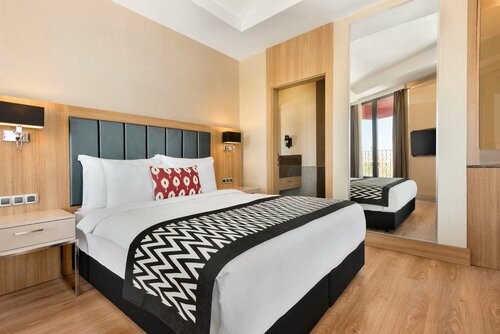 Гостиница Ramada Encore by Wyndham Eskisehir в Тепебаши
