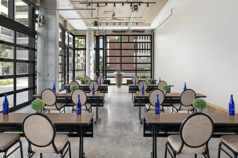 Фото The Ben West Palm, Autograph Collection