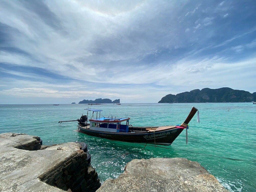 Фото Phi Phi Mountain Beach Resort