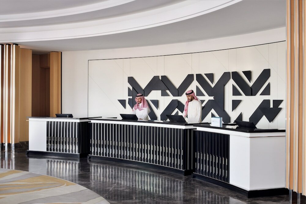 Фото Crowne Plaza Jeddah Al Salam