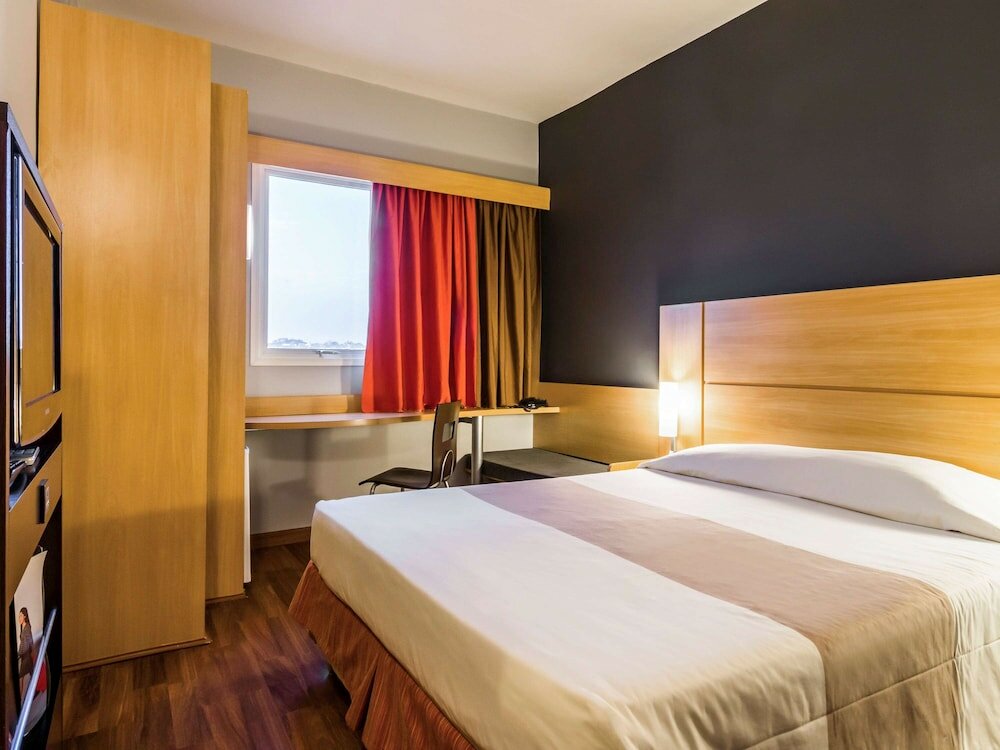 Фото Ibis Jaboticabal