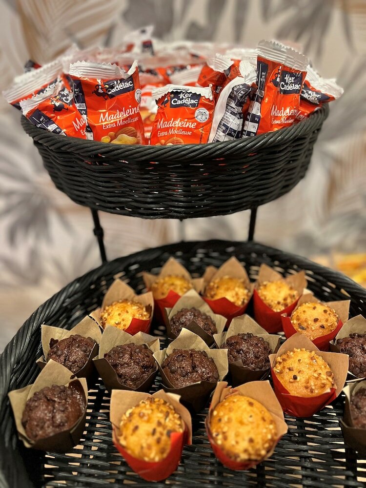 Фото Kyriad Paris 18 Porte de Clignancourt Montmartre