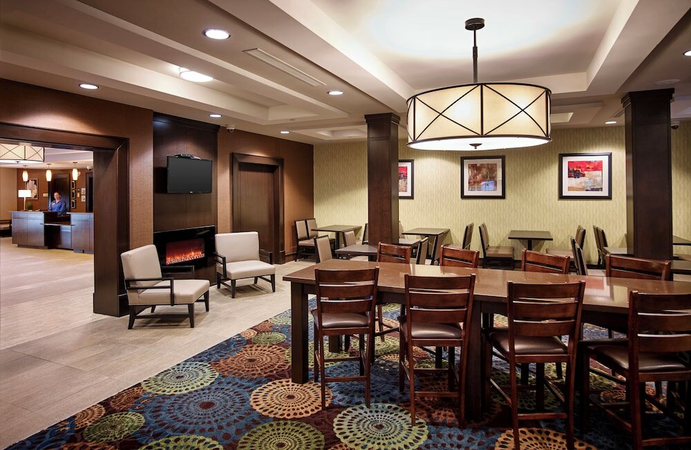 Фото Holiday Inn Express Hotel & Suites Timmins