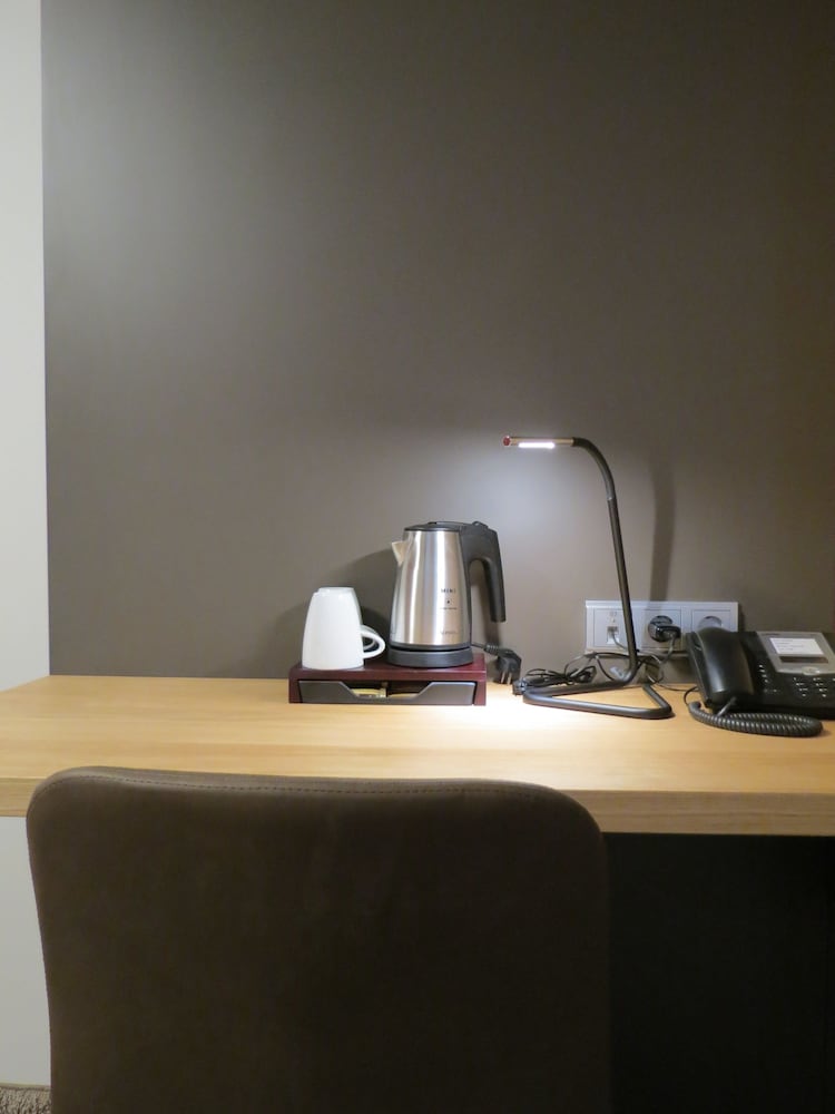 Фото Hotel Neuthor