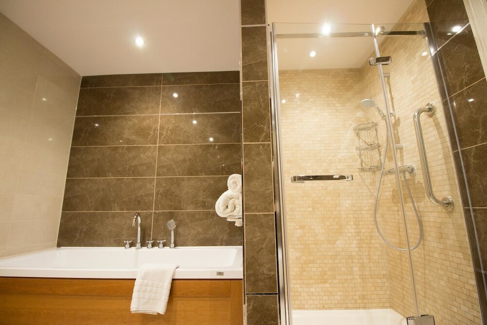 Фото DoubleTree by Hilton Hotel & SPA Liverpool