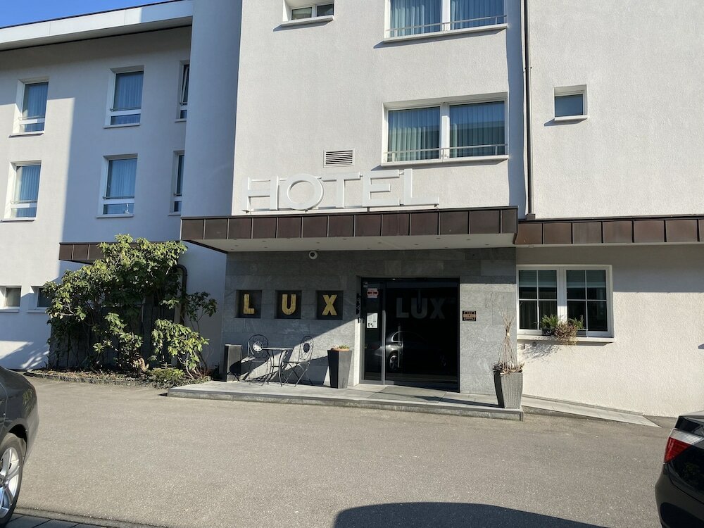 Фото Businesshotel Lux