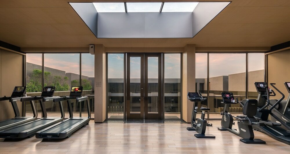 Фото Roseate House