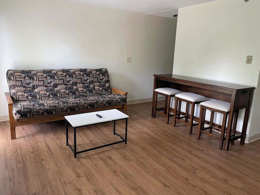 Фото Seabreeze Motel