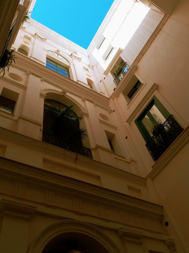 Фото Central Gallery Rooms