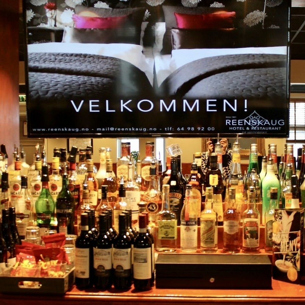 Фото Reenskaug Hotel