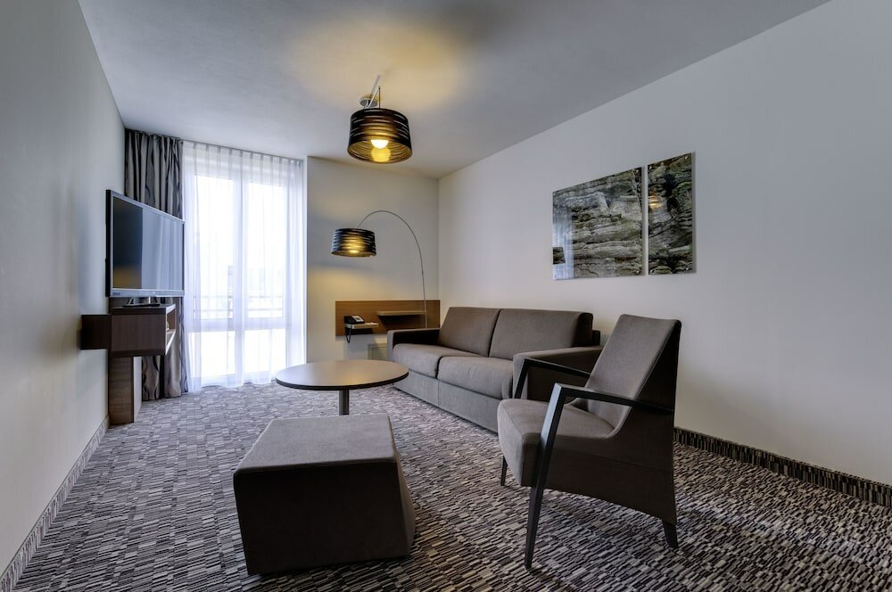 Фото Park Inn by Radisson Göttingen