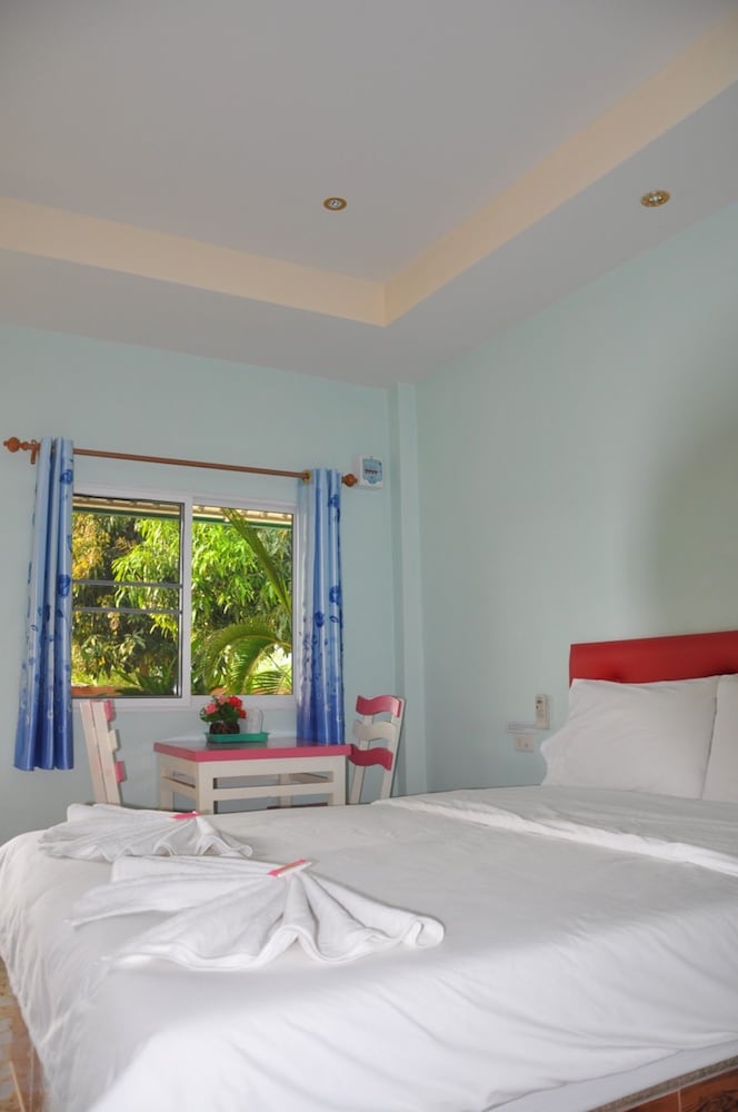 Фото Wattana Hill Resort