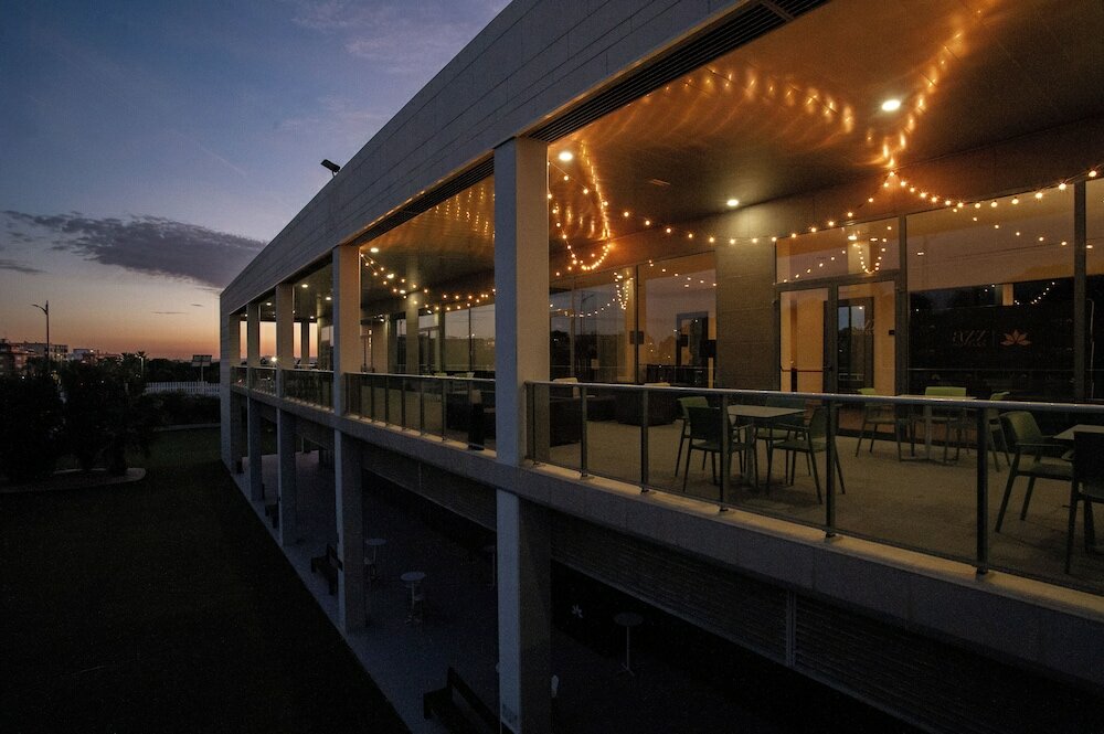 Фото AZZ Valencia Congress Hotel & Spa