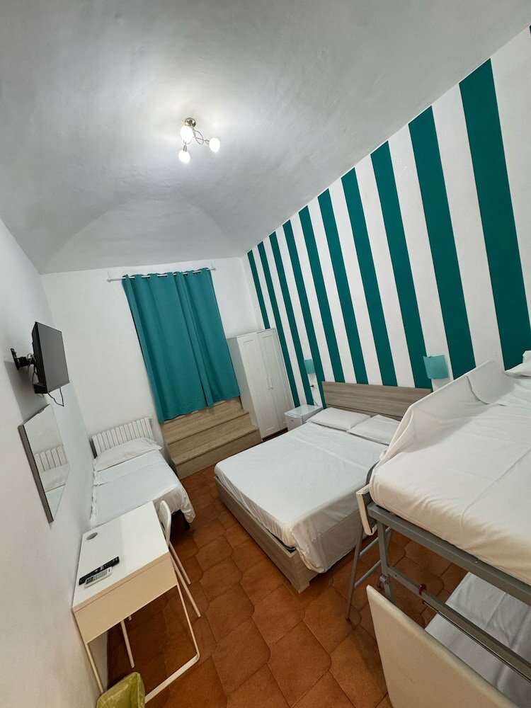 Фото Rome Terminal House