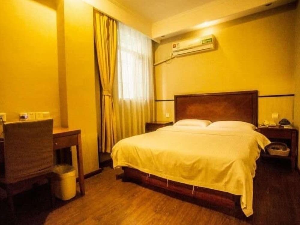 Фото Greentree Inn Nanjing China Gate Subway Station Express