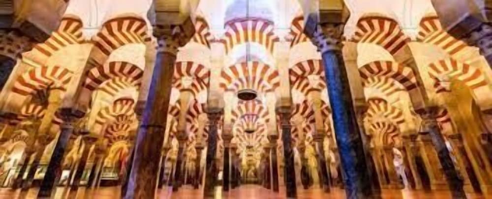 Фото Hotel Riad Arruzafa