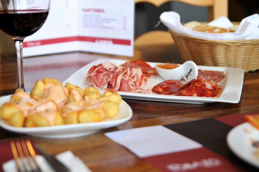 Фото Hotel Tobazo