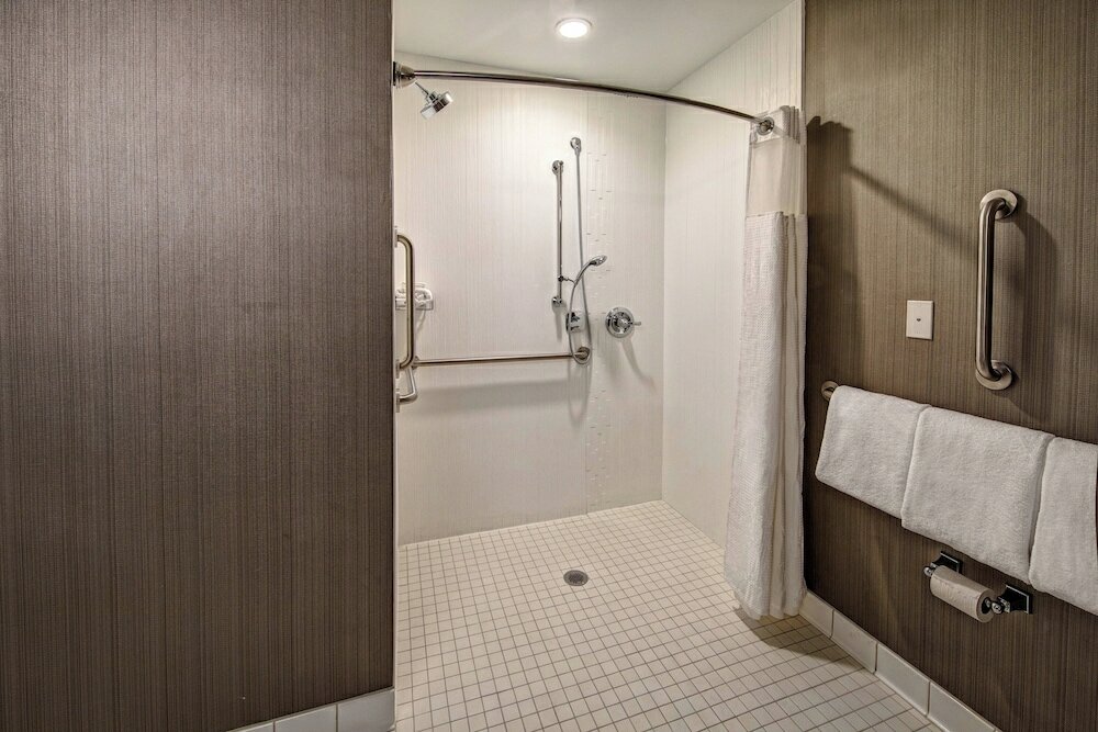 Фото Courtyard by Marriott Dulles Airport Herndon