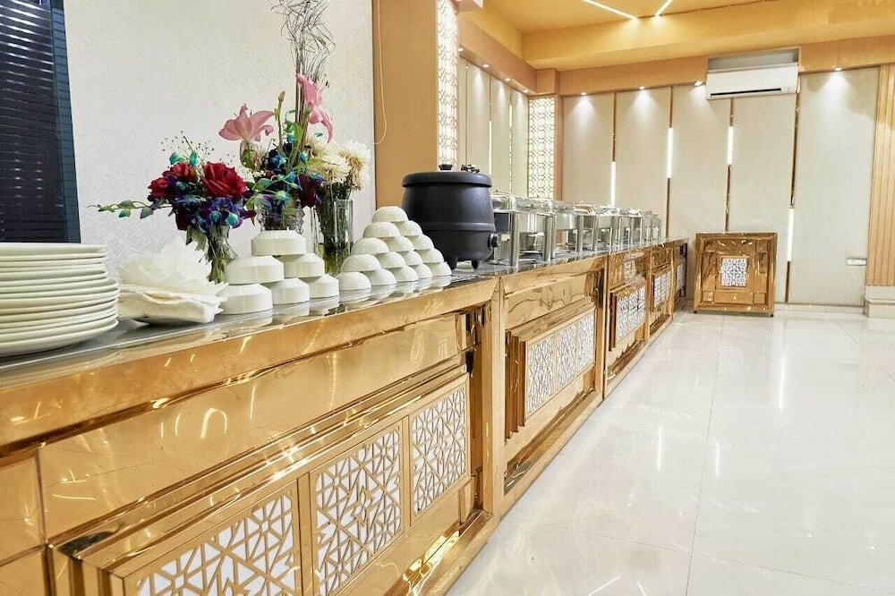 Фото Hotel Golf View Suites