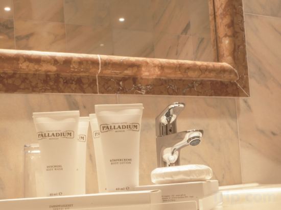 Фото Grand Hotel Palladium Munich