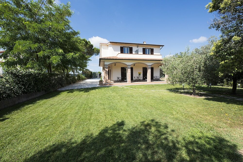 Фото Agriturismo Il Fontanile