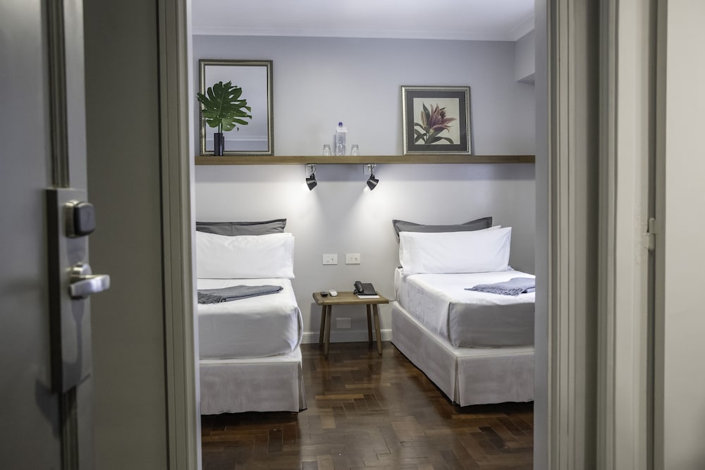 Фото Carsson Hotel Down Town Buenos Aires