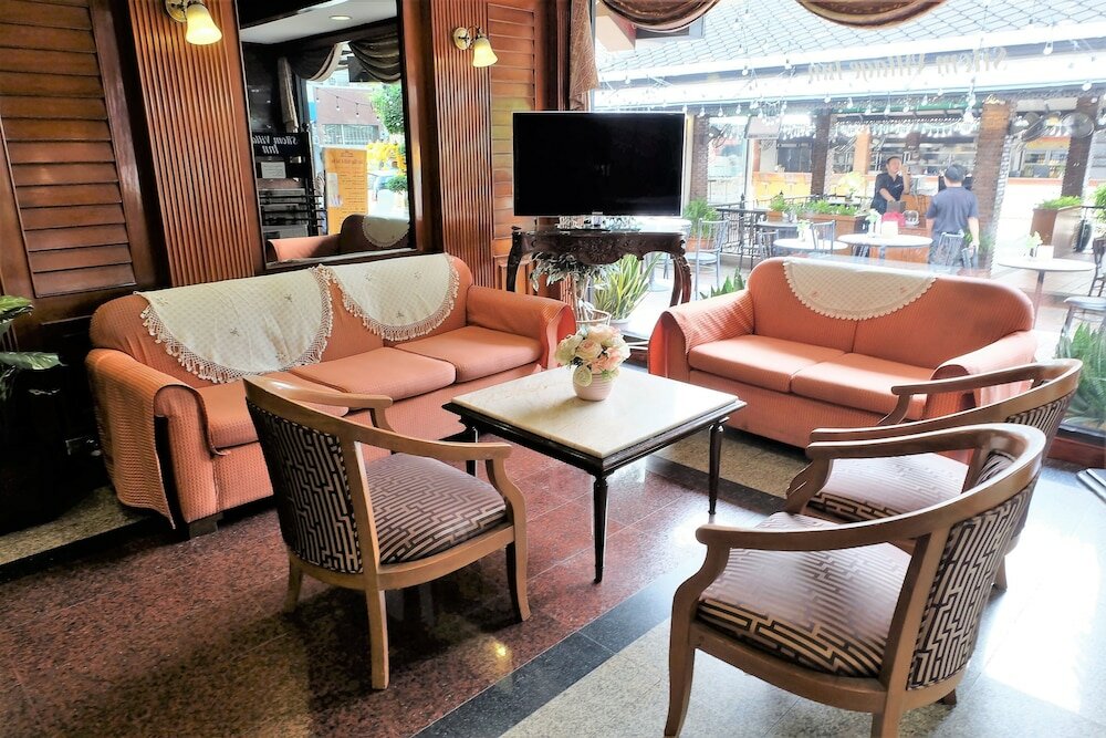 Фото Silom Village Inn