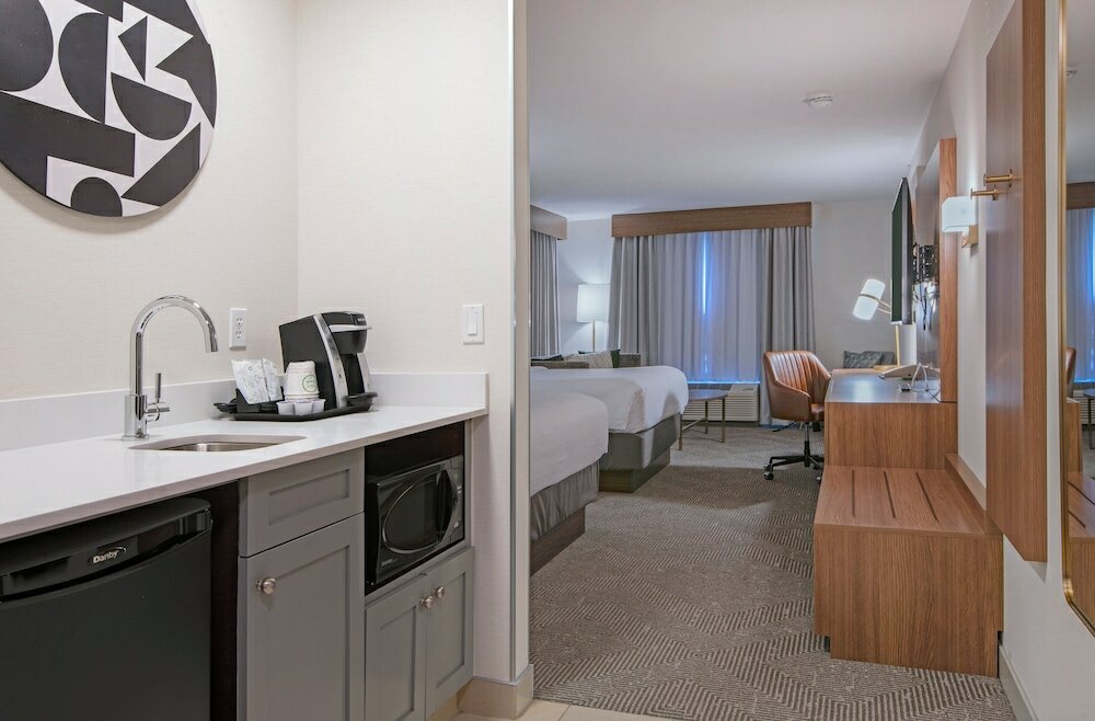 Фото Holiday Inn Hotel and Suites-Kamloops