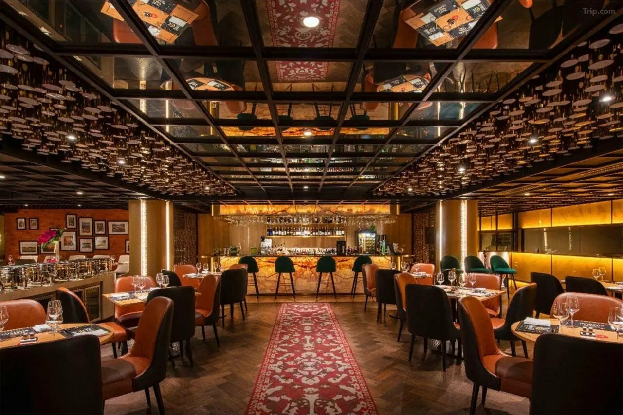 Фото Vasa Hotel Surabaya