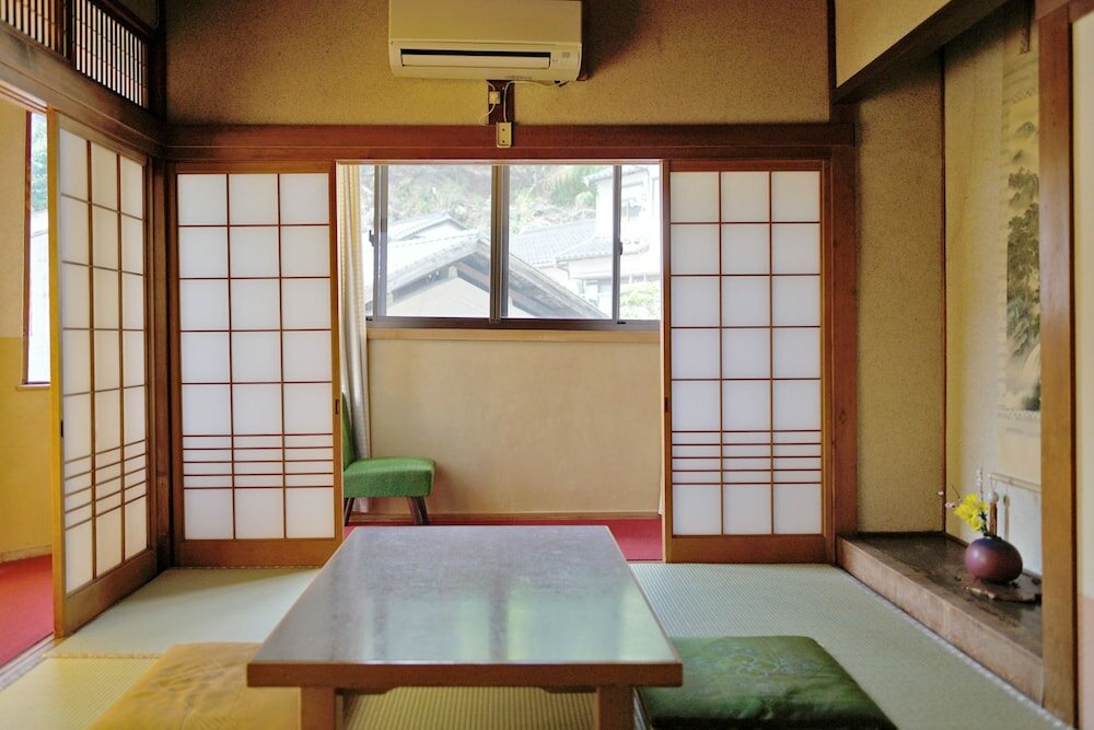 Фото Guesthouse Kinosaki Wakayo - Hostel, Caters to Women