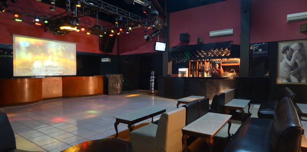 Фото D'Arcici Plumpang