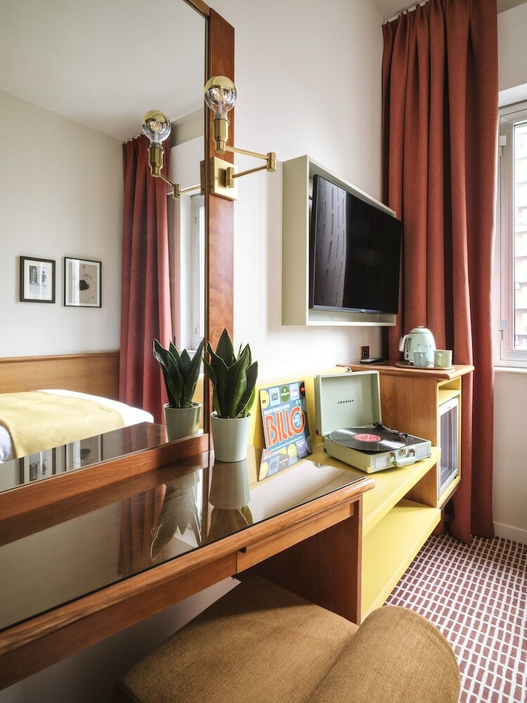 Фото Hotel Ascot