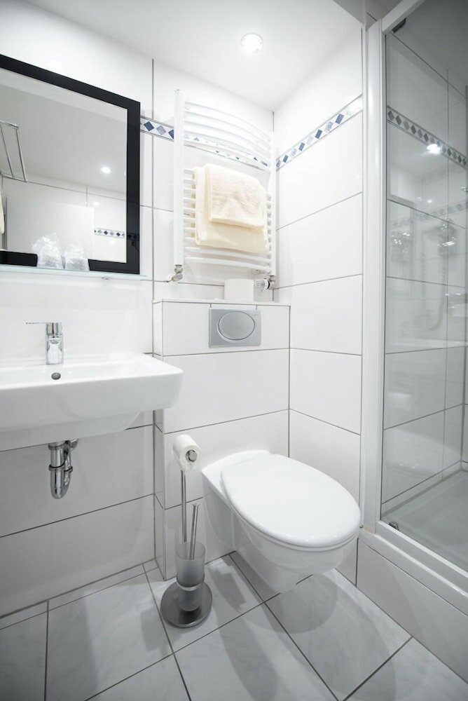 Фото Hotel Kurfürstenhof