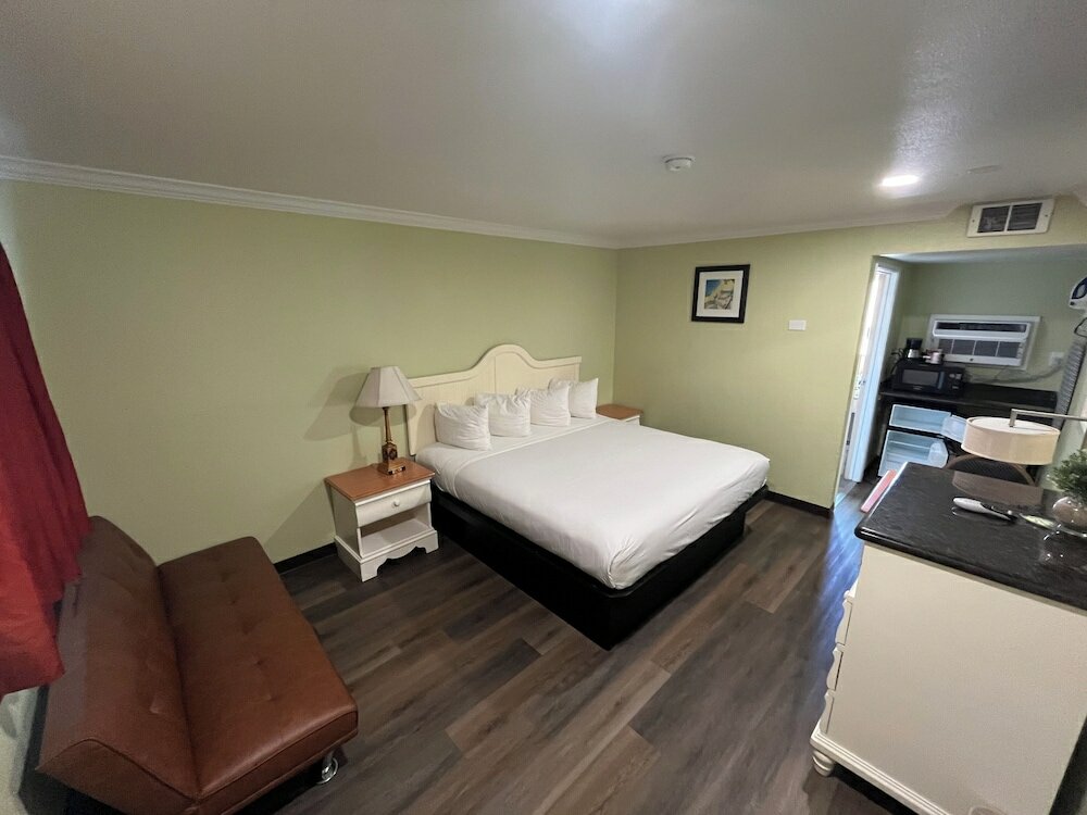 Фото American Inn Grover Beach