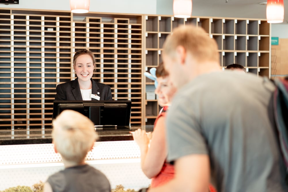 Фото Kongresshotel Potsdam am Templiner See