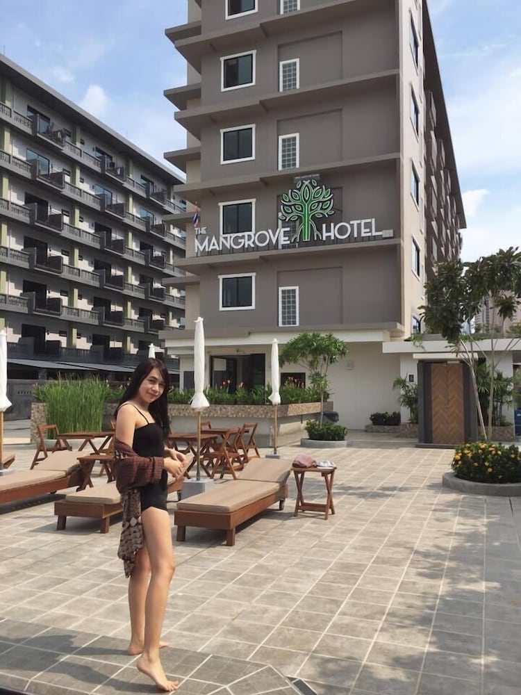 Фото The Mangrove Hotel