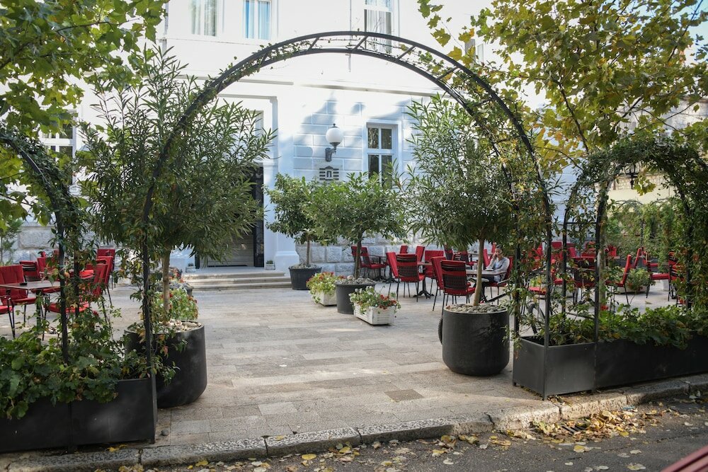 Фото отеля 5