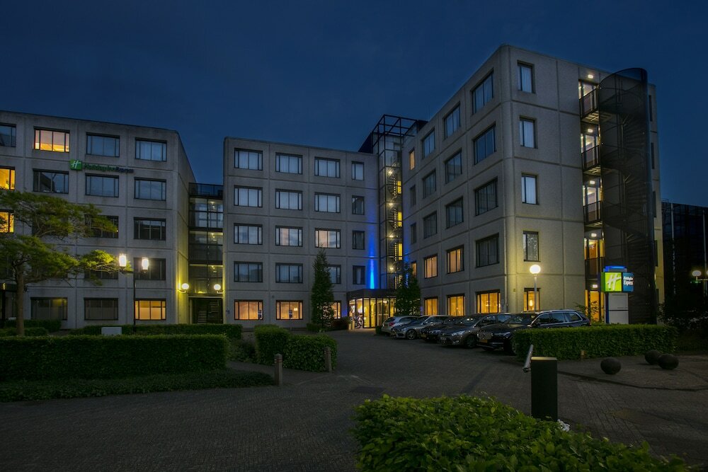 Фото Holiday Inn Express Amsterdam - Schiphol, an Ihg Hotel